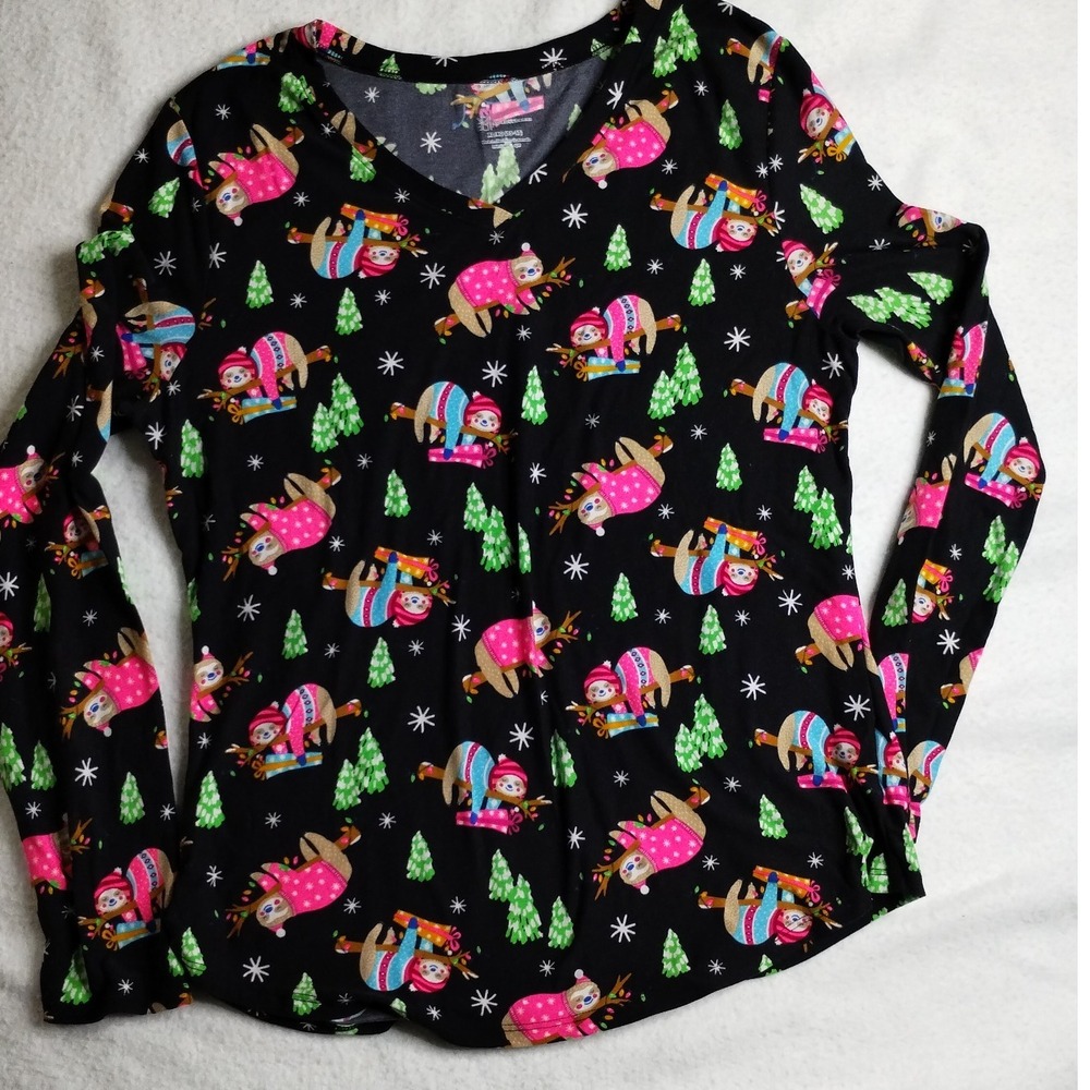 No Boundaries Holiday Sloth Long Sleeve Tee Black XL Trees Snowflakes‎ Fun